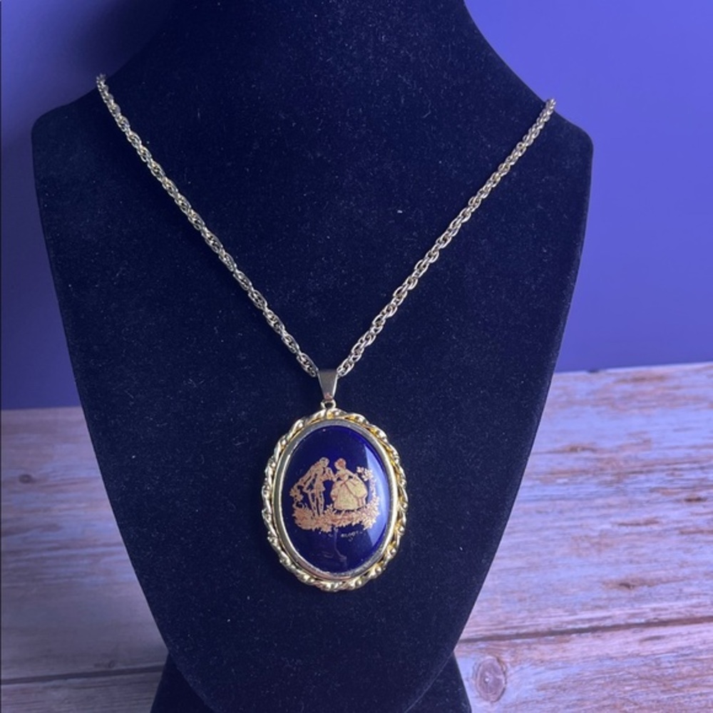 Limoges Porcelain & Enamel Vintage  Gold and Navy Oval Pendant Necklace 1950's